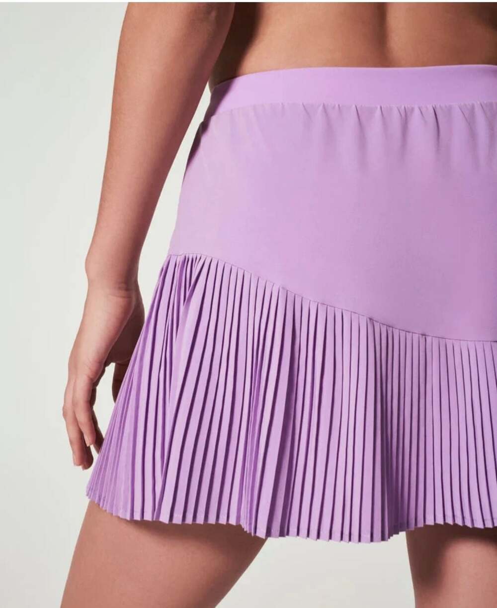 Spanx Yes, Pleats! 14-inch Athletic Skort in French Lavender - Picture 5 of 9